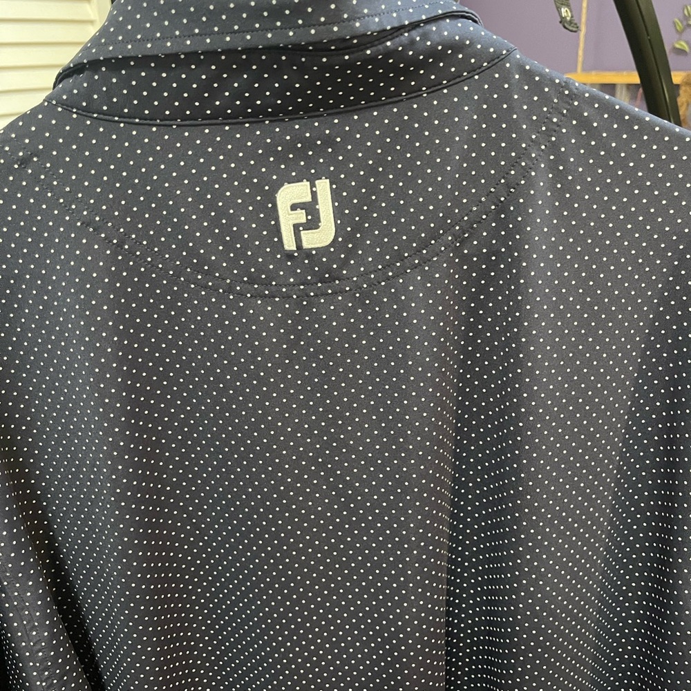 FootJoy Blue and White Casual Button Down Shirt
RYDER CUP 2025